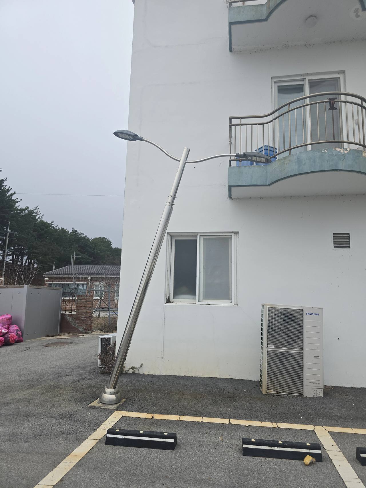수원시 신규 개발단지 가로등 일괄 시공 현장 6